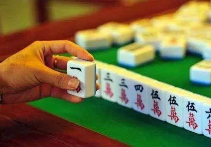 【重大消息】“天天潜江麻将输赢规律”作弊挂(辅助外挂+