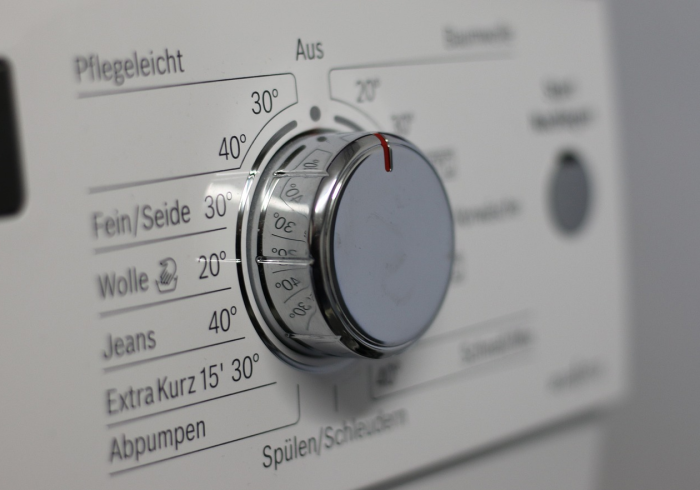 房卡必备教程“炸 金花的房卡在哪里买的”详细房卡教程