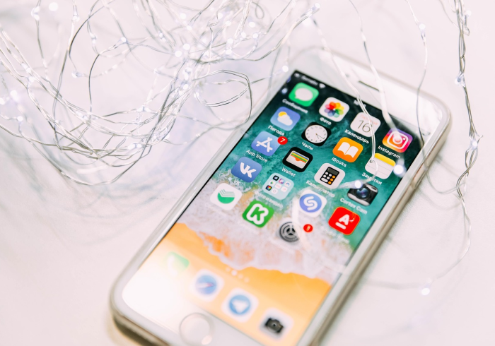 房卡必备教程“微信炸 金花房在哪里买房卡”房卡使用教程